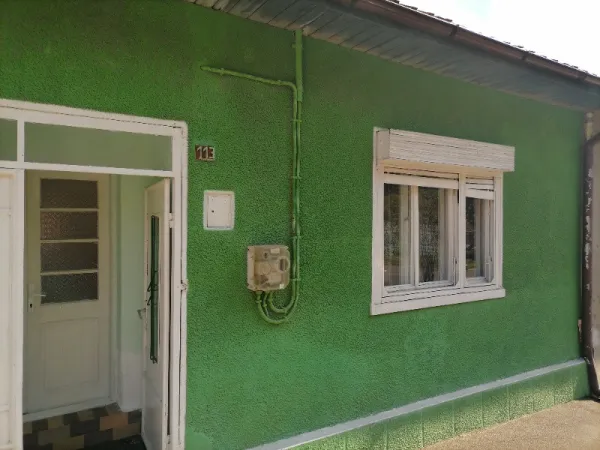 Vand/ Schimb Casa in Orsova zona Sud - Imaginea 1
