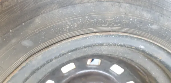 Vand janta tabla + anvelopa 155 / 70 R 13 second hand - Imaginea 3