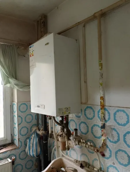 Vanzari apartamente 3 camere decomandat - Imaginea 2
