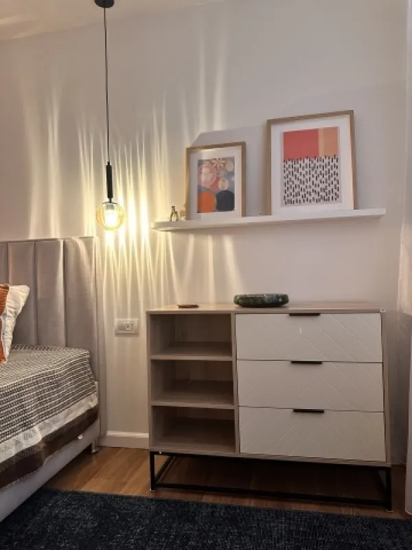 Inchiriez apartament 3 camere, semidecomandat, 48mp, Militari, Politehnica, 550euro - Imaginea 2