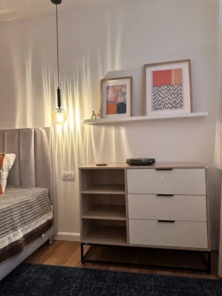 Inchiriez apartament 3 camere, semidecomandat, 48mp, Militari, Politehnica, 550euro - Imaginea 2