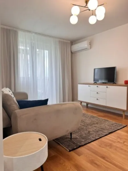 Inchiriez apartament 3 camere, semidecomandat, 48mp, Militari, Politehnica, 550euro - Imaginea 5