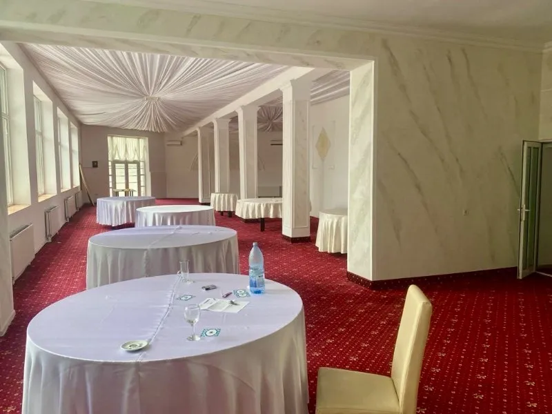 Vand spatiu comercial in Tecuci - Imaginea 3