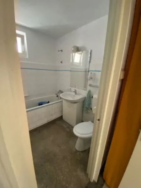 Inchiriez apartament 2 camere, 60mp, zona centrala, Giurgiu, 250euro - Imaginea 4