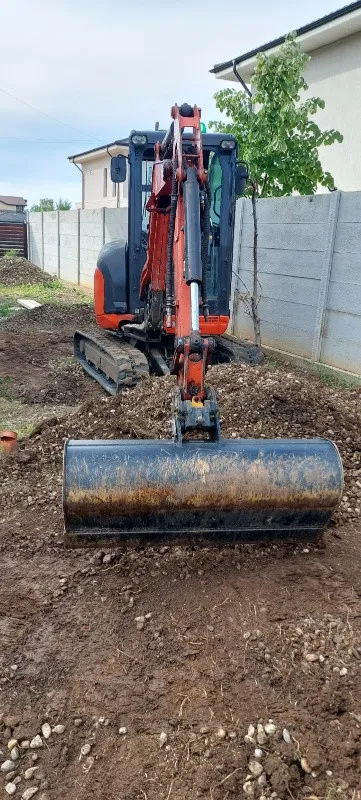 Inchiriere miniexcavator - Imaginea 1