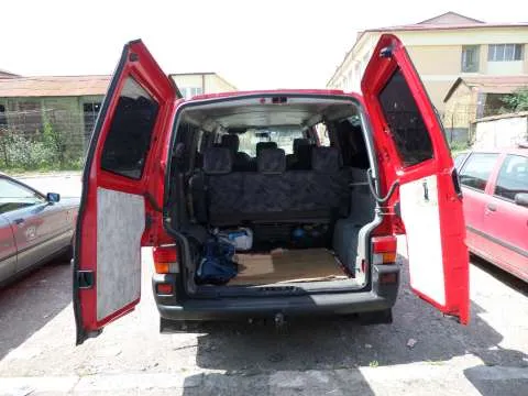 Volkswagen Caravelle T4, 2003 taxa nerecuperata - Imaginea 3