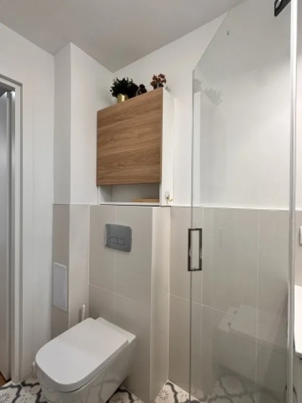Inchiriez apartament 3 camere, semidecomandat, 48mp, Militari, Politehnica, 550euro - Imaginea 10