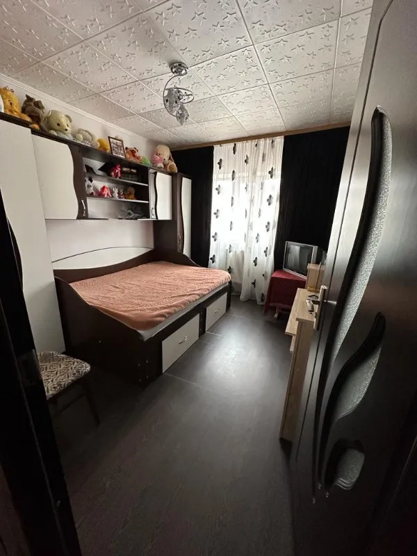 Apartament de vanzare 3 camere - Imaginea 1