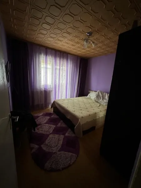 Apartament de vanzare 3 camere - Imaginea 2