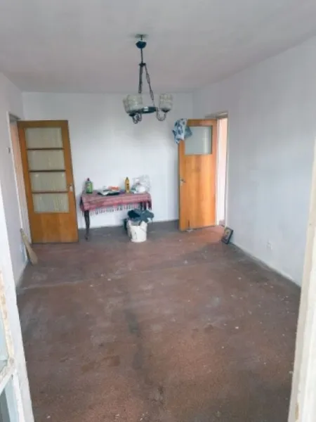 Apartament 2 camere, 49 mp, et. 7/ 10 cartier Iancului, zona Obor, 65. 000euro - Imaginea 2
