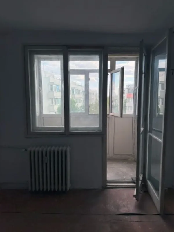 Apartament 2 camere, 49 mp, et. 7/ 10 cartier Iancului, zona Obor, 65. 000euro - Imaginea 6