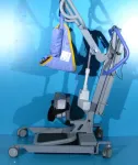 Macara pentru transportul pacientilor Arjo Sara Lite - Miniatura 3