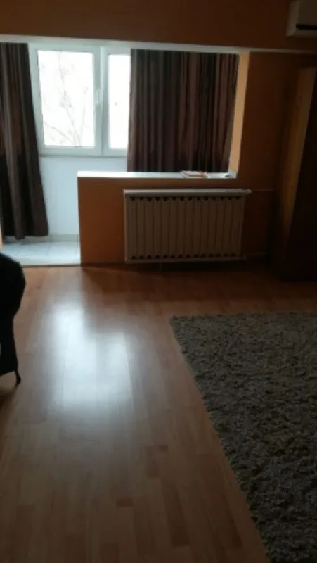 Inchiriez garsoniera 42mp, mobilata si utilata, zona Nerva Traian, 350euro - Imaginea 3