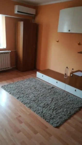 Inchiriez garsoniera 42mp, mobilata si utilata, zona Nerva Traian, 350euro - Imaginea 4