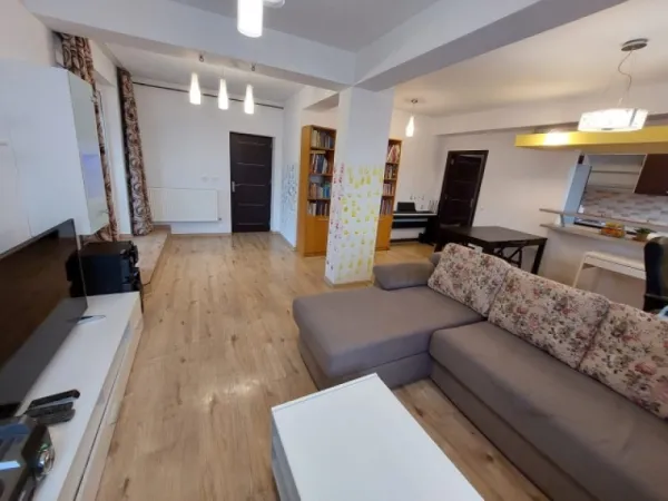 Apartament 3 camere, decomandat, 103mp, Sisesti, 157. 000euro - Imaginea 3