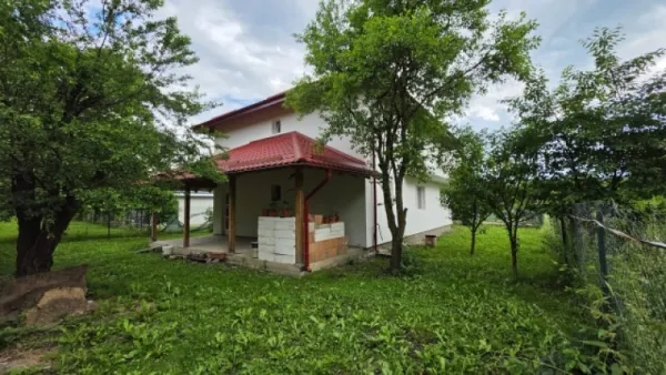 Vila 6 camere, 125mp utili, teren 700mp, zona Breaza, Prahova, 325. 000euro - Imaginea 8