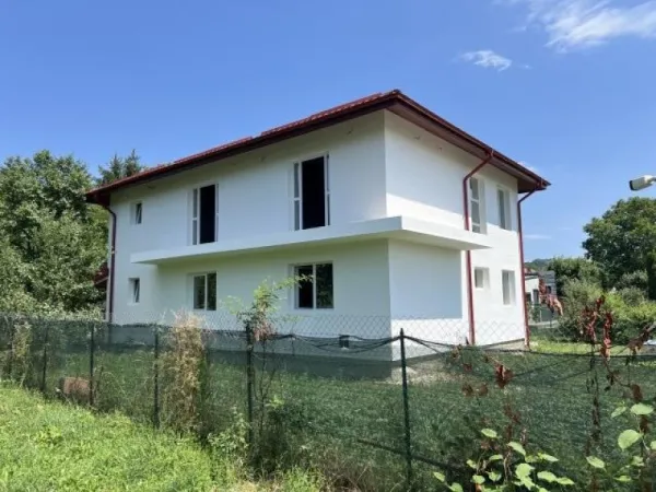 Vila 6 camere, 125mp utili, teren 700mp, zona Breaza, Prahova, 325. 000euro - Imaginea 9