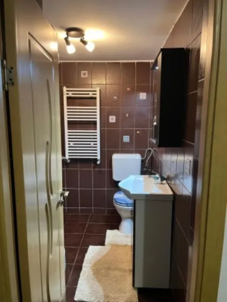 Apartament 3 camere decomandat, 88mp, Lacul Lebada, 85. 000euro - Imaginea 6