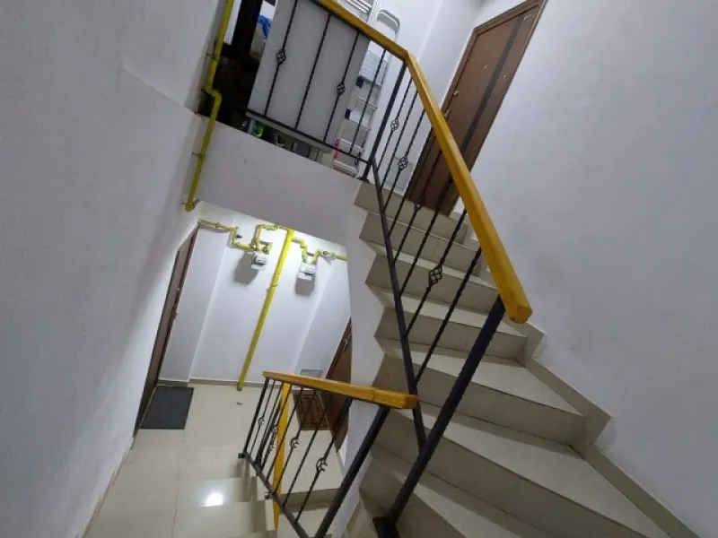 Apartament 3 camere, decomandat, 103mp, Sisesti, 157. 000euro - Imaginea 10