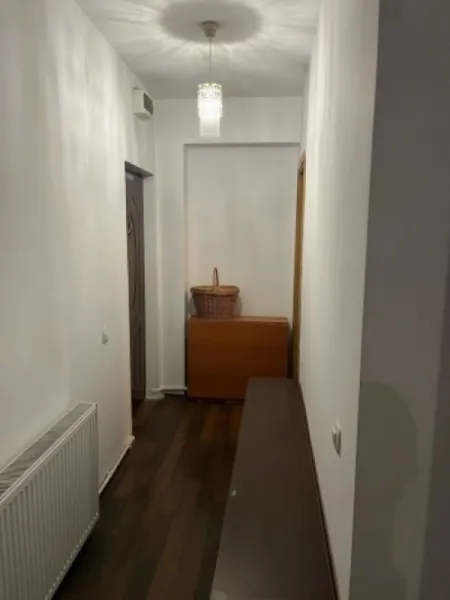 Apartament 3 camere decomandat, 88mp, Lacul Lebada, 85. 000euro - Imaginea 7