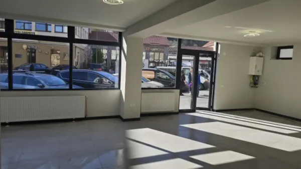 Inchiriez spatiu comercial 70mp utili, Centrul Civic, Brasov, 1. 500euro - Imaginea 2
