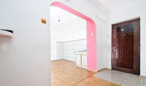 vand apartament 2 camere Siderurgistilor Vest langa stadionul Otelul - Imaginea 2