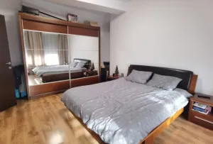 Apartament 3 camere, decomandat, 70mp, Nerva Traian, 235. 000euro