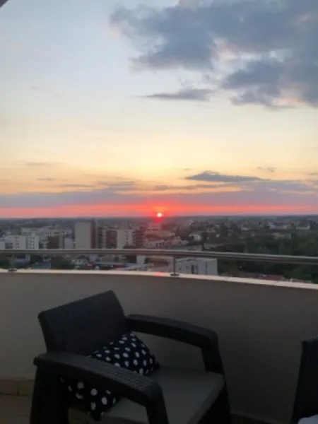 Inchiriez apartament 2 camere, decomandat, 110mp, Metropolis Residence, 699euro - Imaginea 10