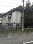 2 case si teren - Miniatura 1