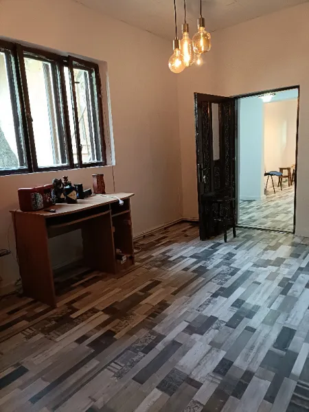 garsoniera de vanzare Ploiesti  - Prahova - Imaginea 1
