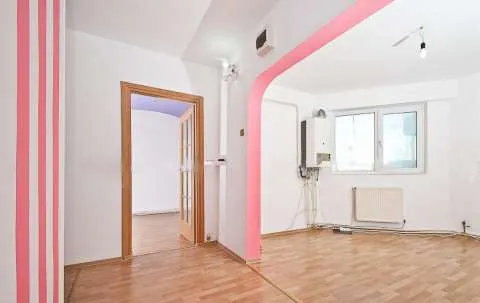vand apartament 2 camere Siderurgistilor Vest langa stadionul Otelul - Imaginea 4