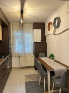 Apartament 4 camere decomandat, 80mp, zona Fizicienilor, 175. 000euro