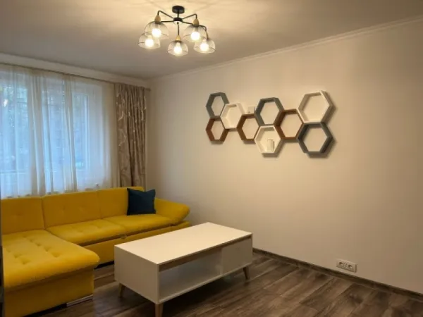 Apartament 4 camere decomandat, 80mp, zona Fizicienilor, 175. 000euro - Imaginea 3