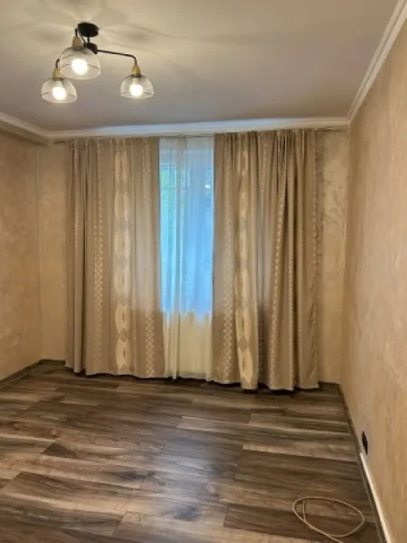 Apartament 4 camere decomandat, 80mp, zona Fizicienilor, 175. 000euro - Imaginea 7