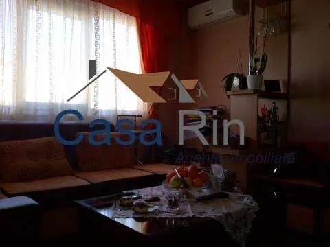 Vand apartament in Onesti cu 2 camere, zona centrala - Imaginea 3
