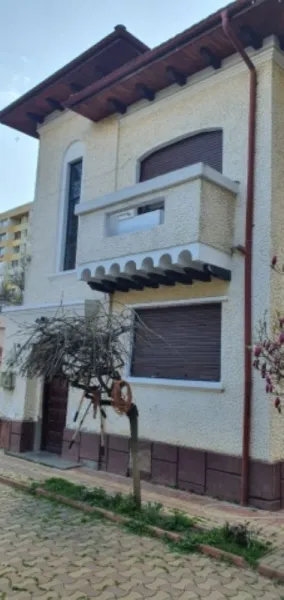 Vila 355mp, D+ P+ E+ M, 17 camere, constructie 2003, teren 1000mp, zona Doamna Ghica, 1. 700. 000euro - Imaginea 8