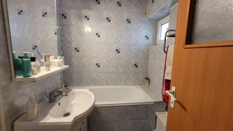 Apartament 3 camere, 69mp, mobilat si utilat, Colentina, 84. 900euro - Imaginea 4