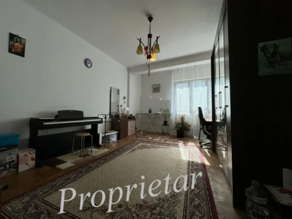 Apartament 4 camere semidecomandat, 153mp, Gara de Nord, 250. 000euro - Imaginea 1