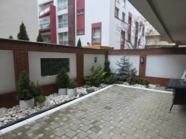 Inchiriez apartament 3 camere, 95mp, Bucuresti, zona Parcul Mihai I, 1. 300euro - Imaginea 9