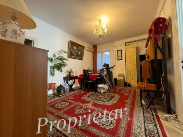 Apartament 4 camere semidecomandat, 153mp, Gara de Nord, 250. 000euro - Imaginea 2