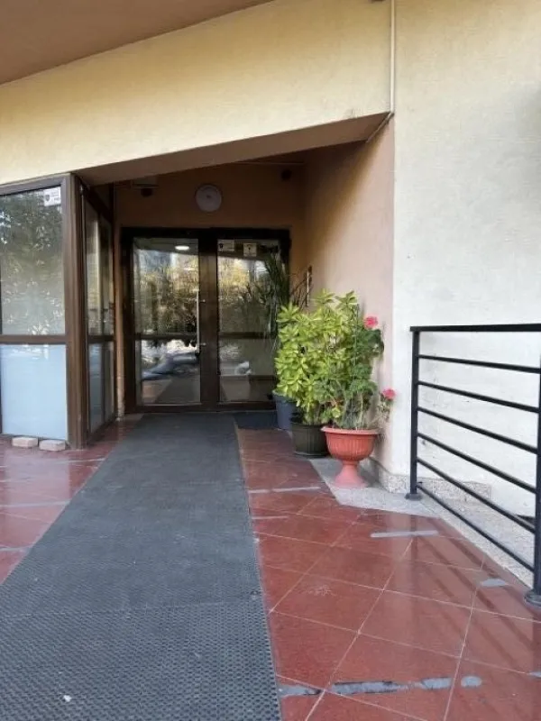 Inchiriez apartament 2 camere, semidecomandat, 64mp, Calea Plevnei, 730euro - Imaginea 10