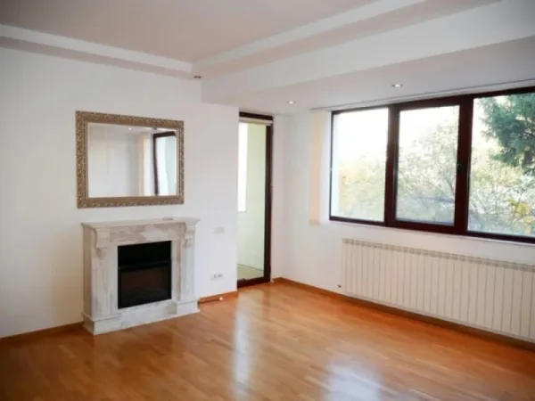 Inchiriez apartament 3 camere, decomandat, 110mp, Aviatorilor, 1. 950euro - Imaginea 2