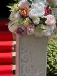Decor floral pentru evenimentele speciale din viata dumneavoastra - Miniatura 4