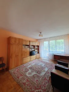 Proprietar, apartament 2 camere, ultracentral, utilat modest, 1500 RON