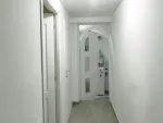 Unirii Calea Calarasilor- Hala Traian  vila p+ 1  etajul 1 apt. 2 cam 32 mp pt. activitati firme chiria 260 Euro - Miniatura 6