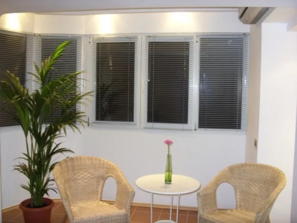 Inchiriez apartament 3 camere, Universitate, 77mp, 750euro - Imaginea 3