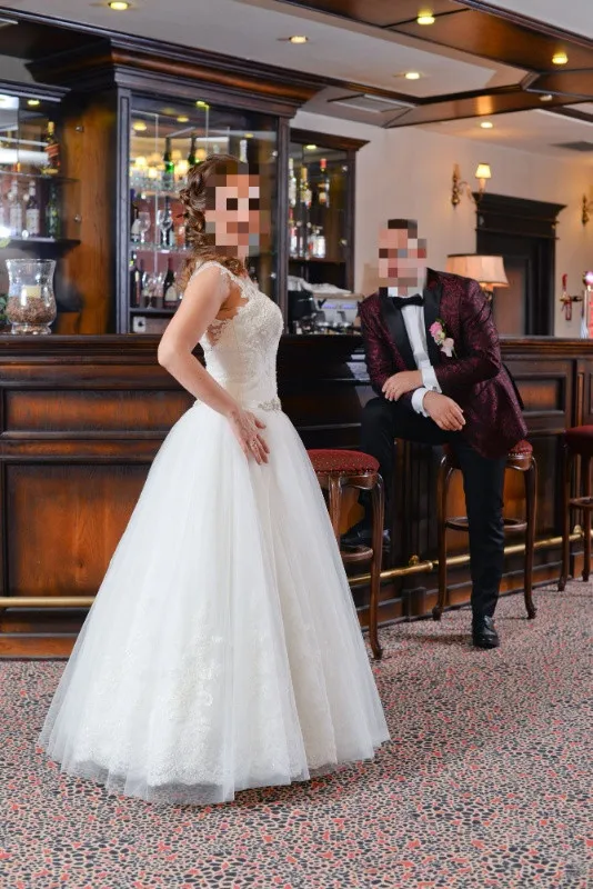 Vand Rochie de mireasa - Imaginea 4