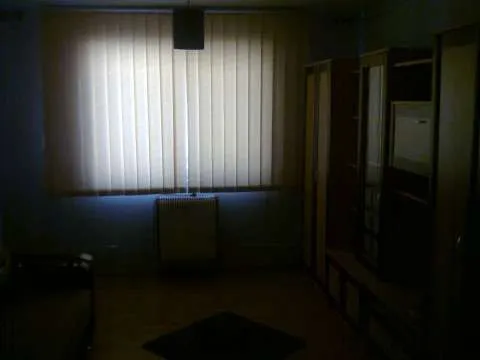 Garsoniera renovata - Imaginea 1