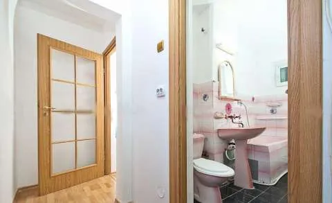 vand apartament 2 camere Siderurgistilor Vest langa stadionul Otelul - Imaginea 9