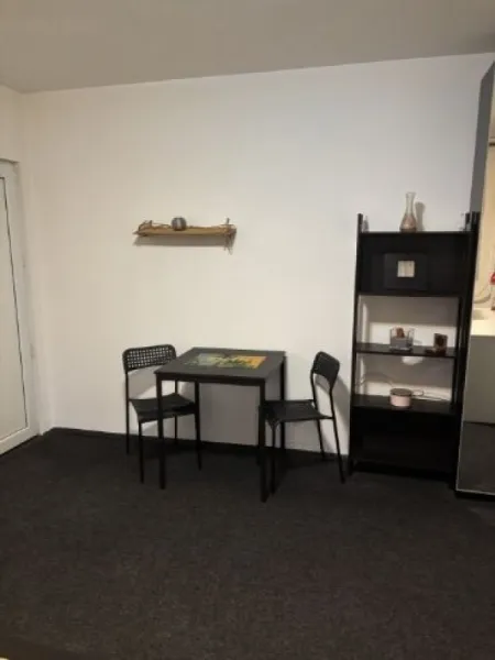Piata Romana- Amzei acces metrou apt. 2 cam mobilat utilat liber bloc fara risc contract Anaf 525 Euro - Imaginea 2